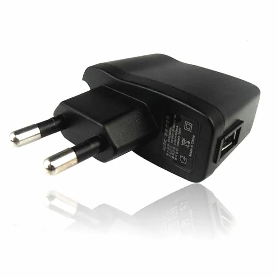 Usb вилка розетка. Адаптер 220v на USB. Переходник 220 на юсб. Вилка 220 USB. Адаптер USB 220в FASTCHARGE.