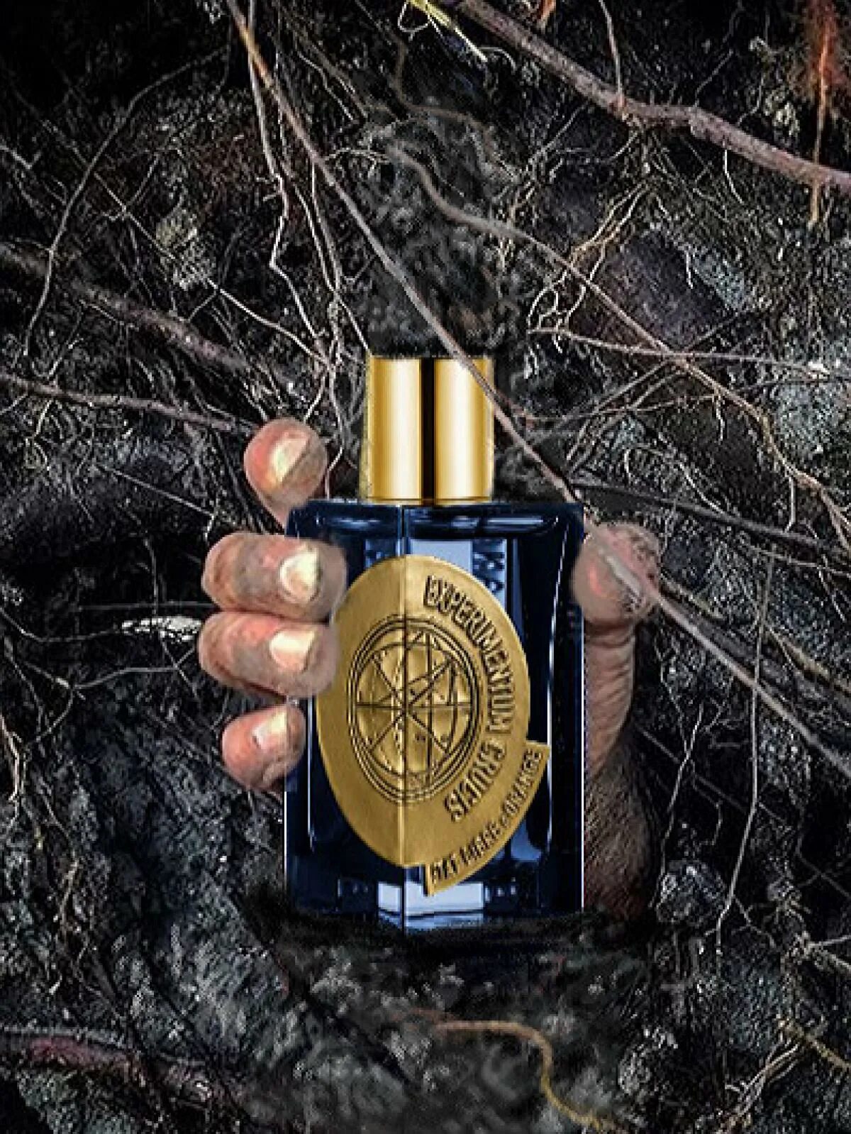 Духи experimentum crucis eldo. Etat libre d orange experimentum crucis. Experimentum crucis духи. Spice must flow etat libre d'orange. Etat libre experimentum crucis 2ml edp отливант.