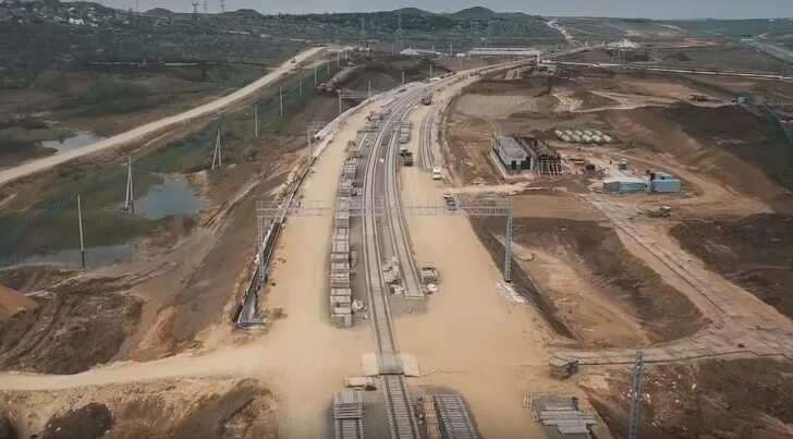 Сахалинский железнодорожный мост. Крымский мост камеры. Сахалинский железнодорожный мост. Крымский мост разрушен. Айдар река железнодорожный мост.