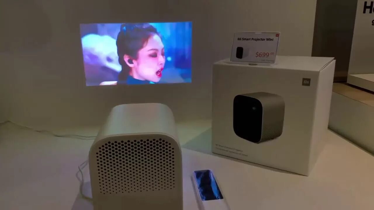 Проектор xiaomi отзывы. Smart гаджет mi лазерный проектор Smart Projector Mini m055mgn. Проектор Xiaomi mi Smart Compact Projector. Xiaomi mi Smart Compact Projector m055mgn. Проектор mi Smart Projector 2 eu.