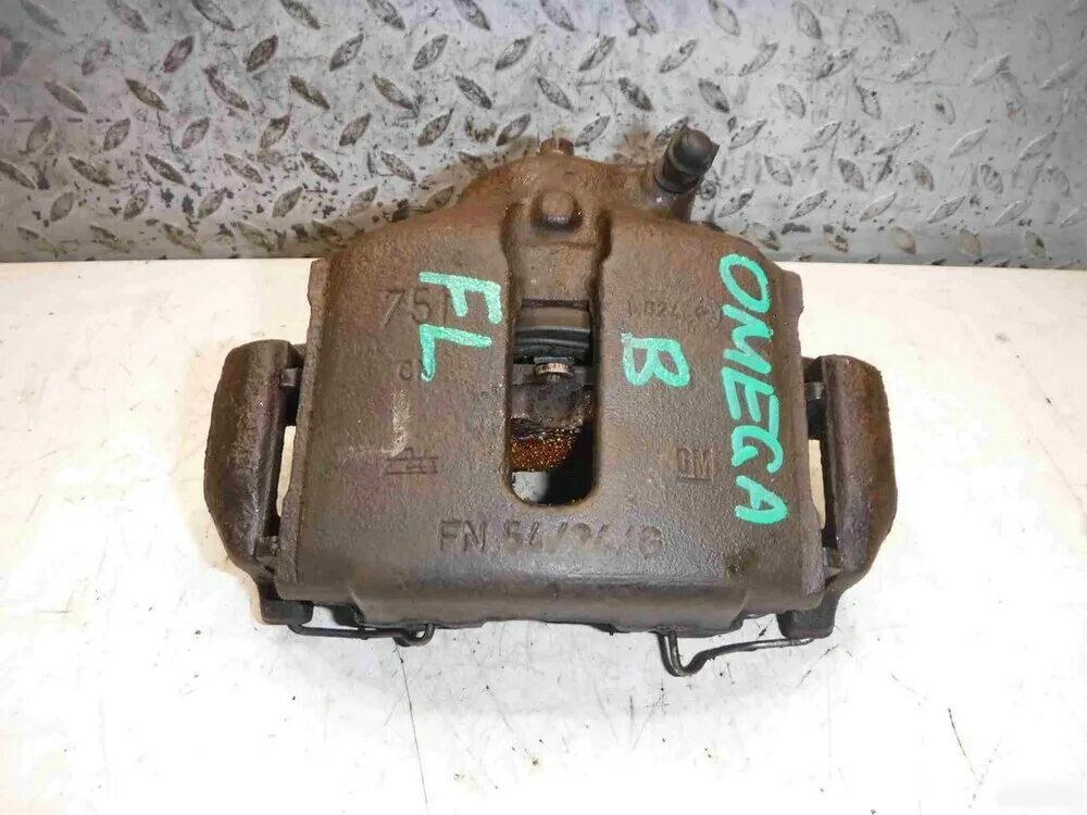 42 суппорт opel omega b. Суппорт опель омега а передний. Задний суппорт опель омега. 0 передние суппорта. Суппорт передний zafira 2.