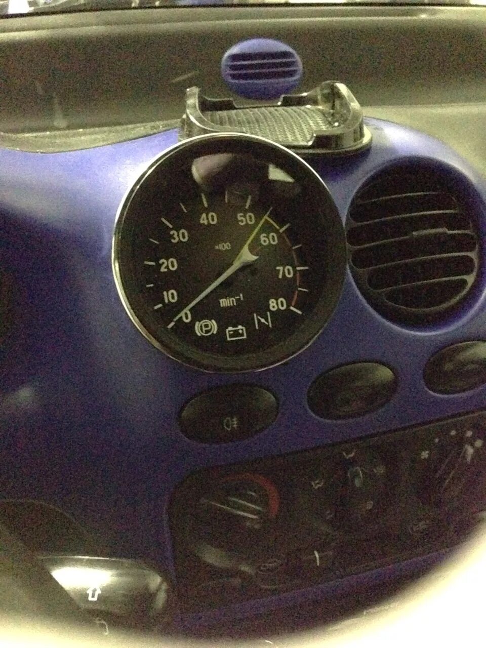 Матиз тахометр drive2. 8. 8. Тахометр на матиз. 8 индикатор.