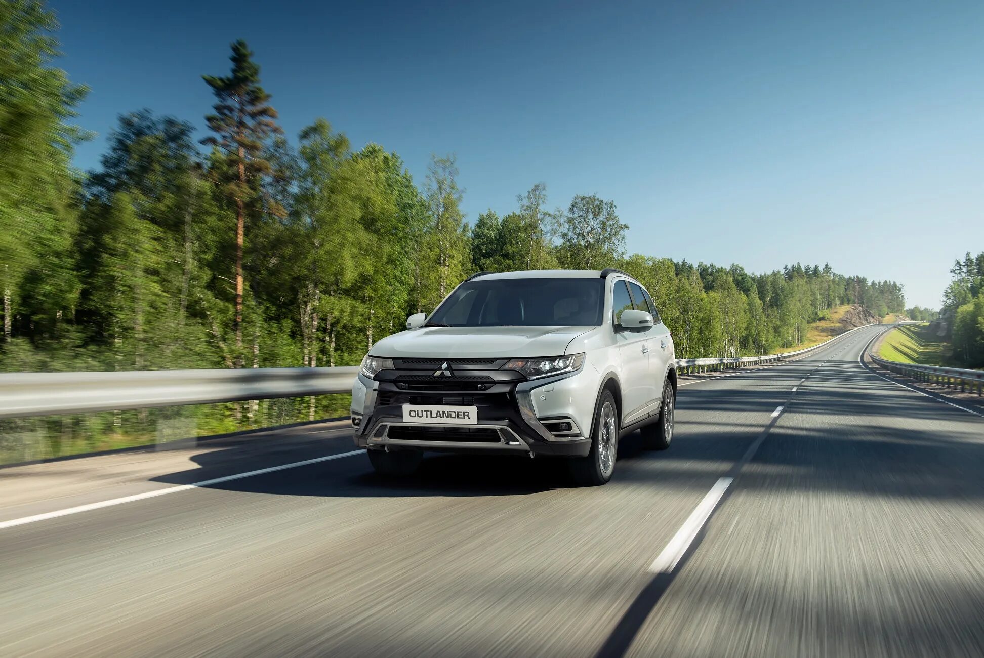 Mitsubishi outlander 4wd. Митсубиси Аутлендер 2021. Новый Mitsubishi Outlander 2021. Митсубиши Аутлендер 2021. Новый Митсубиши Аутлендер.