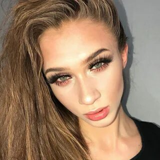 Макияж для русых волос
