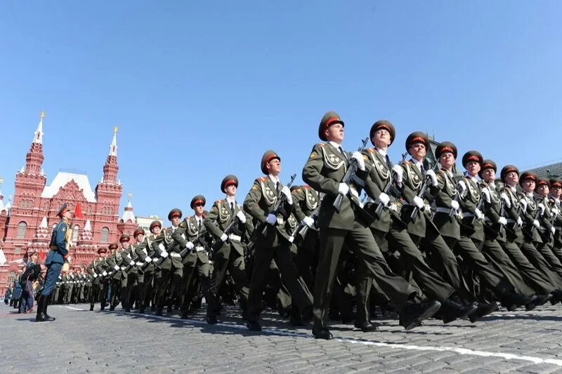 Участие в параде победы