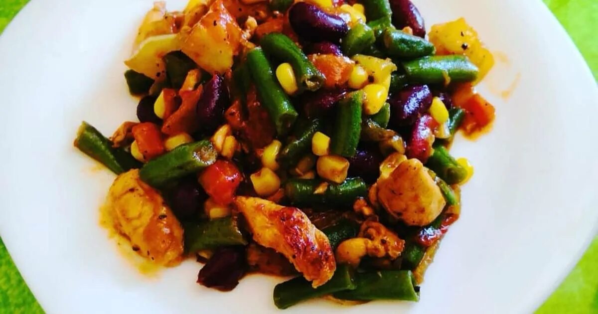 Стручковая кукуруза. Фасоль стручковая с овощами тушеная. Стручковая кукуруза. Стручковая фасоль на гарнир к рыбе. Стручковая кукуруза.