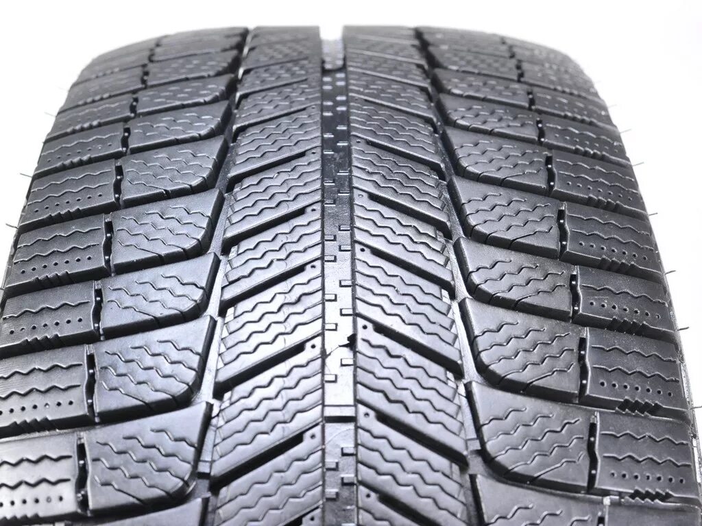 Шины мишлен айс. Michelin x-Ice 3 225/60r17. Michelin x-Ice xi3. Michelin x-Ice 3 205/55 r16. 225/60/17 99h Michelin x-Ice 3.