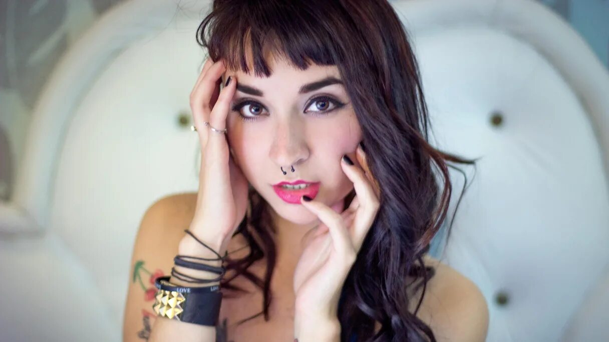 Под псевдонимом. Essence suicidegirl голая фотосет. costazzurra модель. девушка под псевдонимом crazy. девушка под псевдонимом costazzurra &#039;hj.