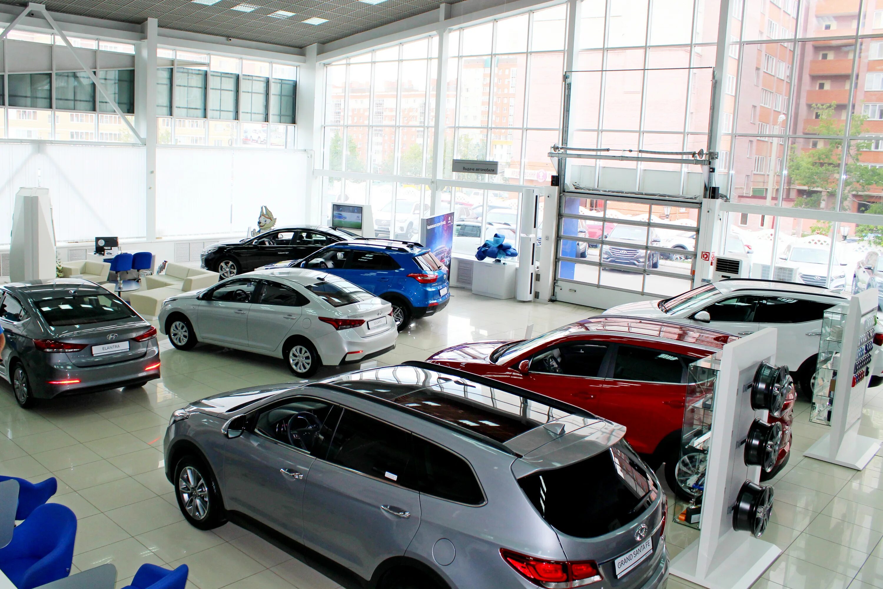 агат саранск авто новые. саранск автосалон тойота. тойота центр саранск волгоградская. автосалон агат саранск. саранск автосалон тойота.