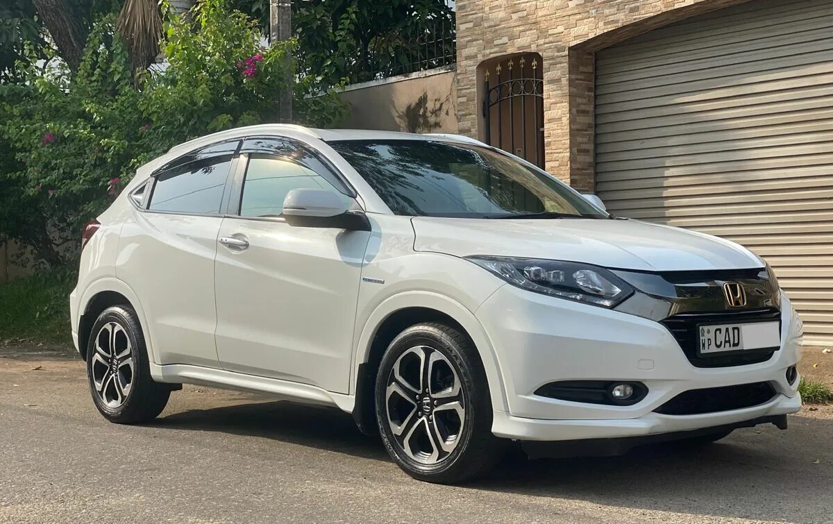 Honda Vezel 2014. Honda Vezel 2017. Honda Vezel 2018 белая. Honda Vezel белый.