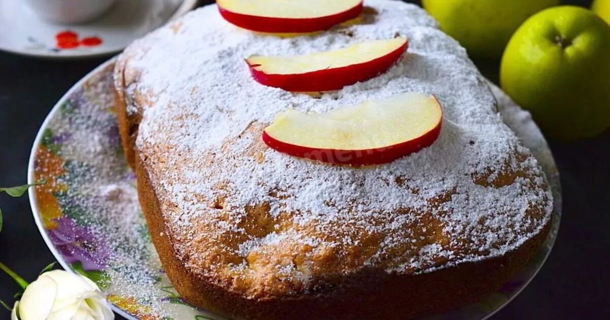 Рецепт шарлотки в хлебопечке. Яблочный пирог в хлебопечке. Яблочный пирог в хлебопечке. Шарлотка в хлебопечке. Рецепт шарлотки в хлебопечке.