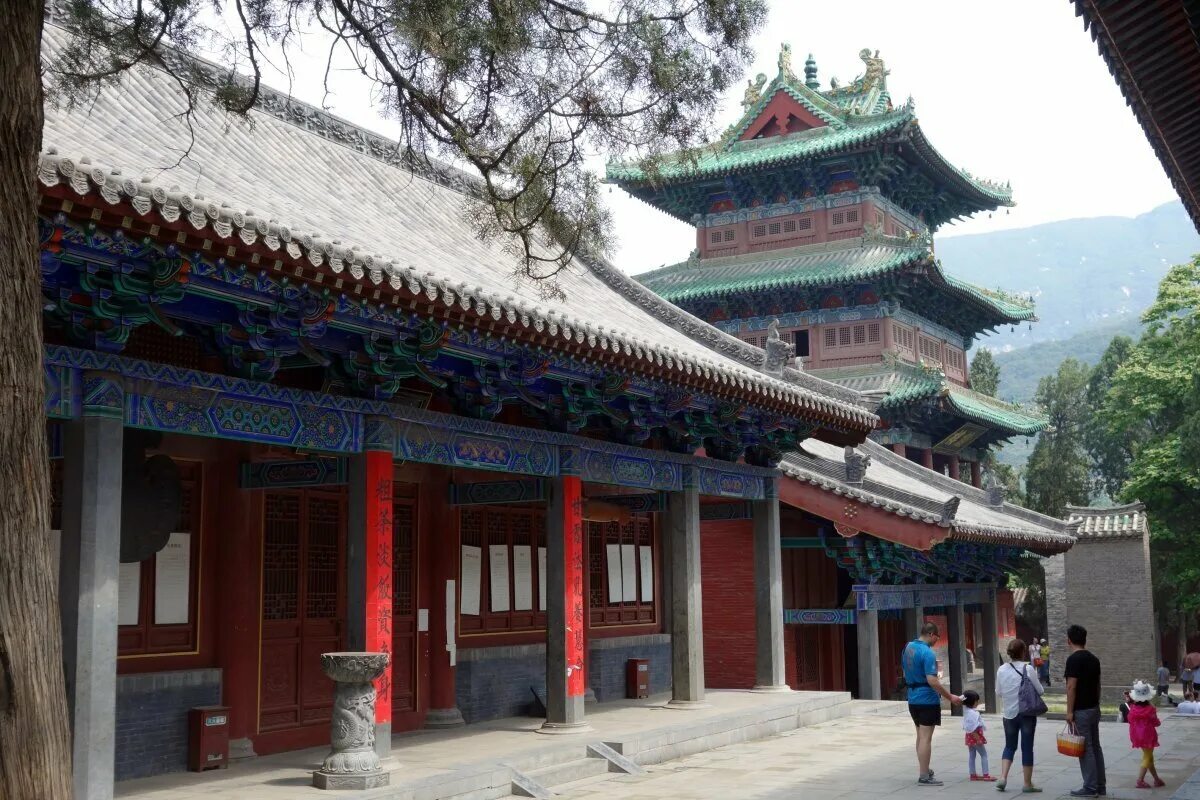 Shaolin temple. Монастырь Шаолинь. Монастырь Шаолинь Хэнань. Буддийский храм Шаолинь. Шаолиньский монастырь в Китае.