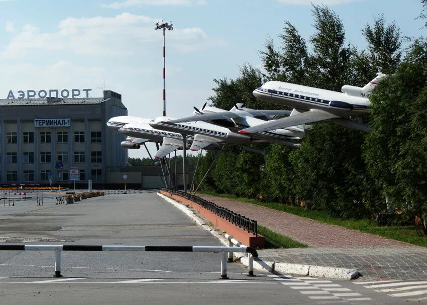 нижневартовск аэропорт ан 124. нижневартовск аэропорт самолеты. авиа нижневартовск. нижневартовск аэропорт самолеты. авиа нижневартовск.