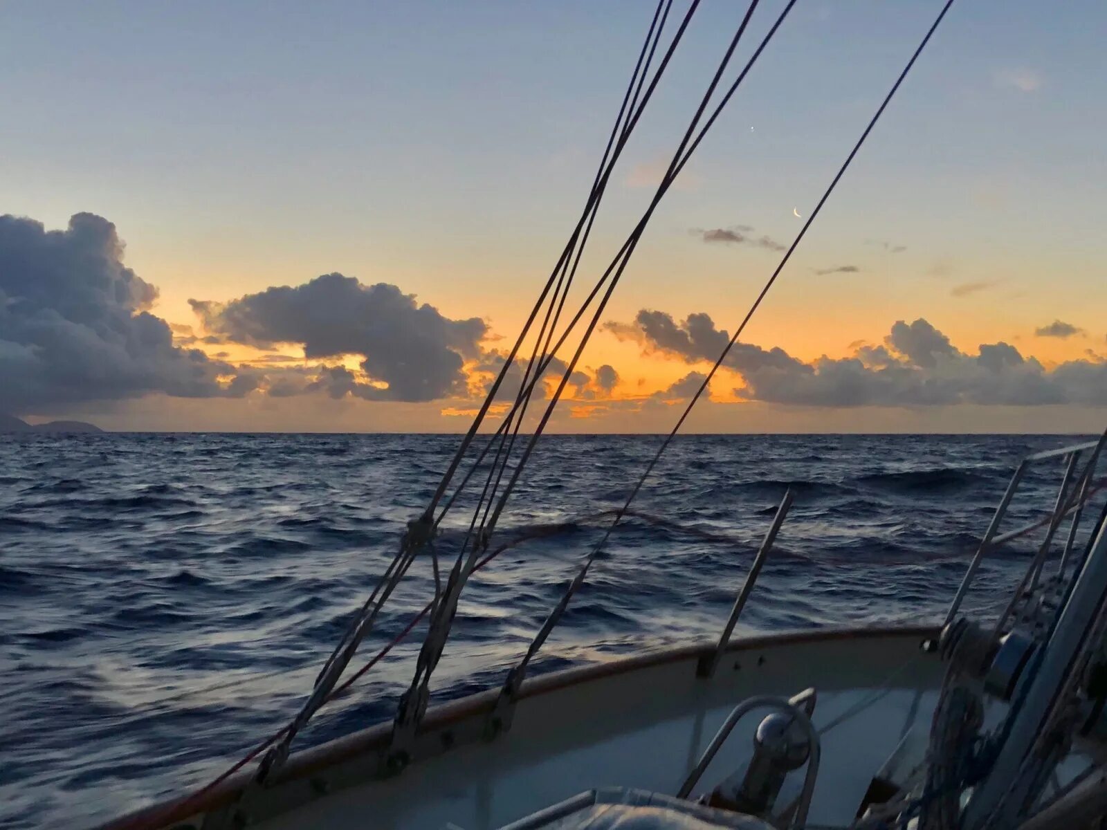 Cross sailing
