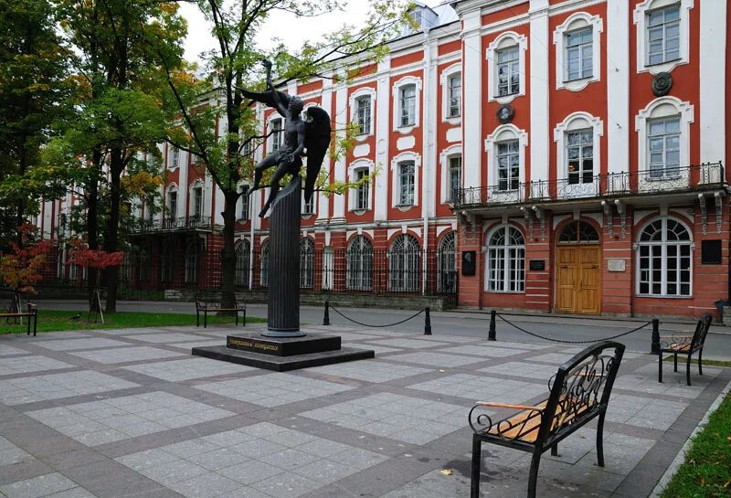 Спбгу главное здание. Здание 12 коллегий в санкт-петербурге. 300 лет спбгу. Спбгу университет санкт-петербург. Открытие санкт петербург университета.