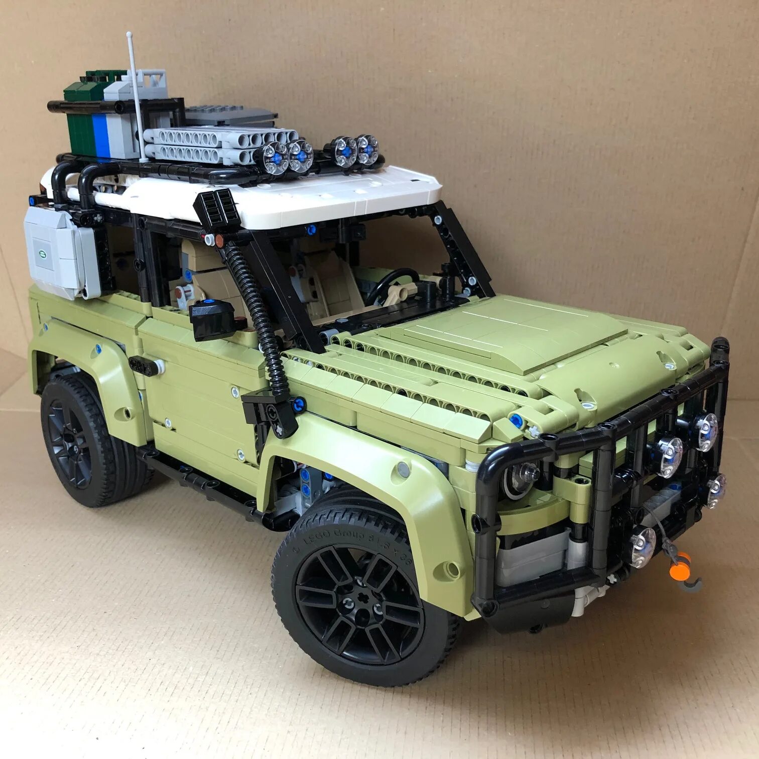 Technic defender