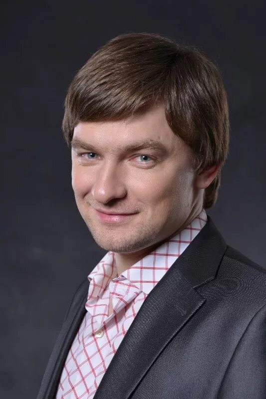 Денис Новосельцев - актёр - фильмография - Пятницкий. Глава четвёртая (2014) - р