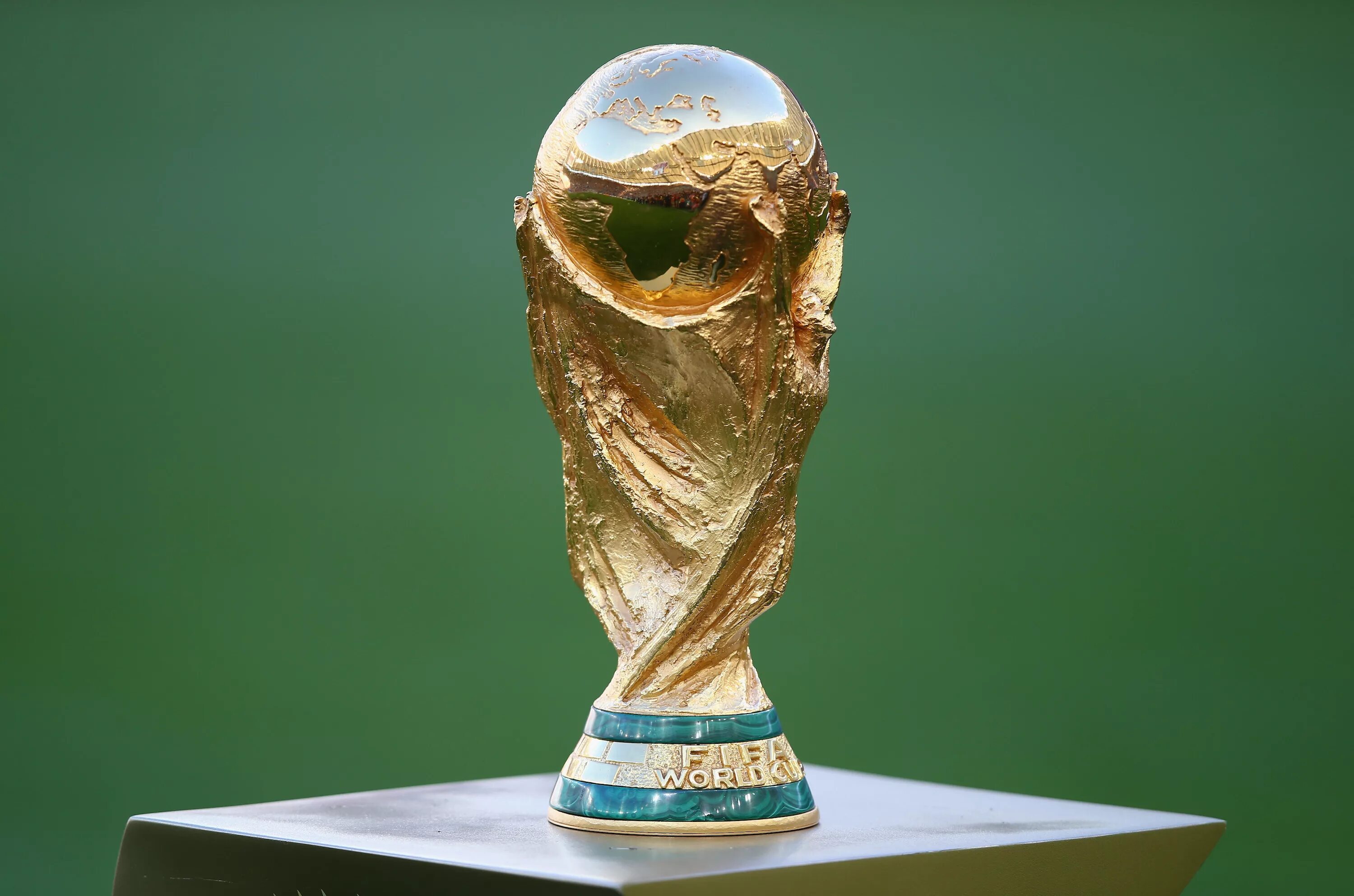 World s cup. FIFA World Cup 2022 Кубок. FIFA World Cup 2022 трофей. ФИФА ворлд кап 2022 Кубок. FIFA World Cup Trophy 2018.