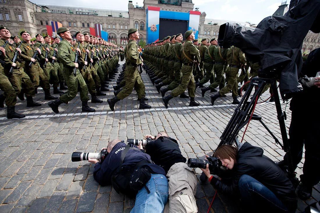 Парад Победы 2011 в Москве. Парад 2011 на красной площади. Парад Победы 9 мая 2011. Парад на красной площади 9 мая 2011 года. 5 мая 2011