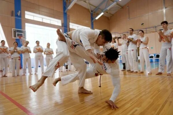 Капуэйро абада воронеж. Абада капоэйра. Capoeira секции. Капоэйра ярославль. Капоэйра химки.