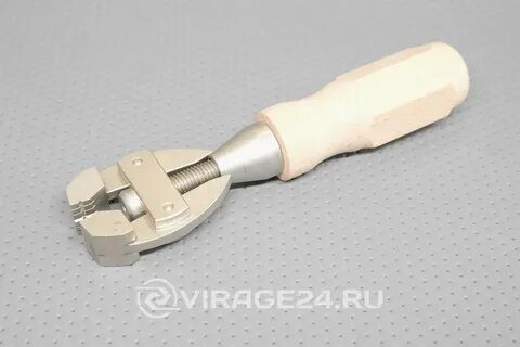 Тиски т 16 с металлической ручкой