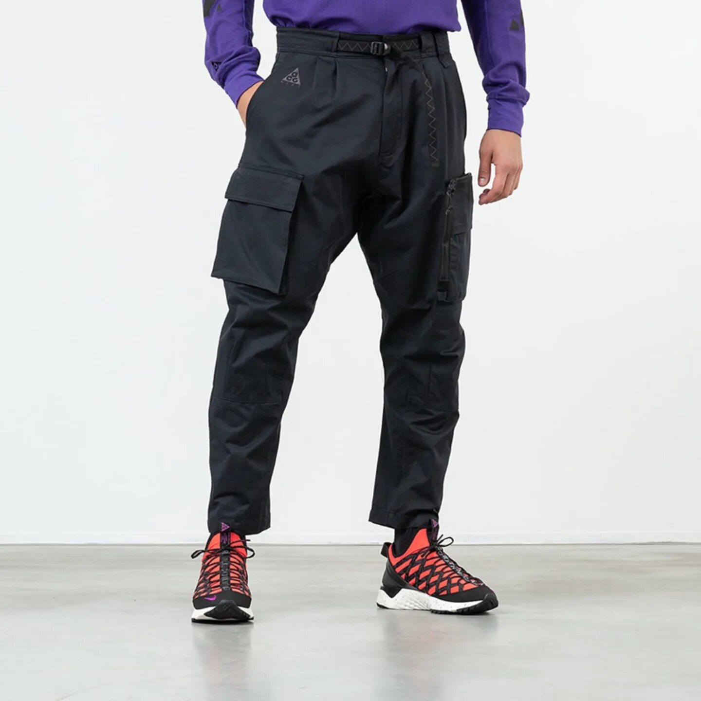 Nike ACG Cargo Pants. Штаны Nike ACG Cargo. Nike ACG штаны карго. Nike ACG Woven Pants.