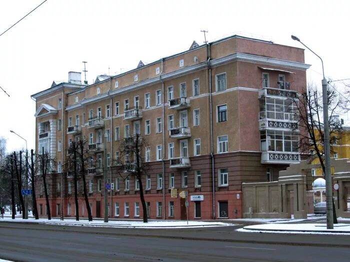 Продается уютная 3-х комнатная квартира в самом центре г. Могилёва на площади Ле