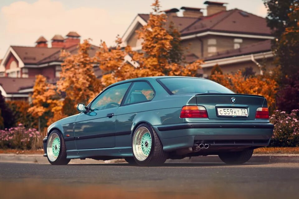 Е36 е46. BMW e36 Coupe. БМВ е36 купе. БМВ е36 купе Сток. БМВ е36 328i.