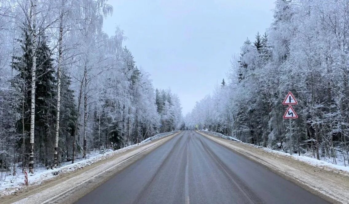 Дорога трасса. Трасса кола. Трасса Карельский. Медвежьегорск дорога.