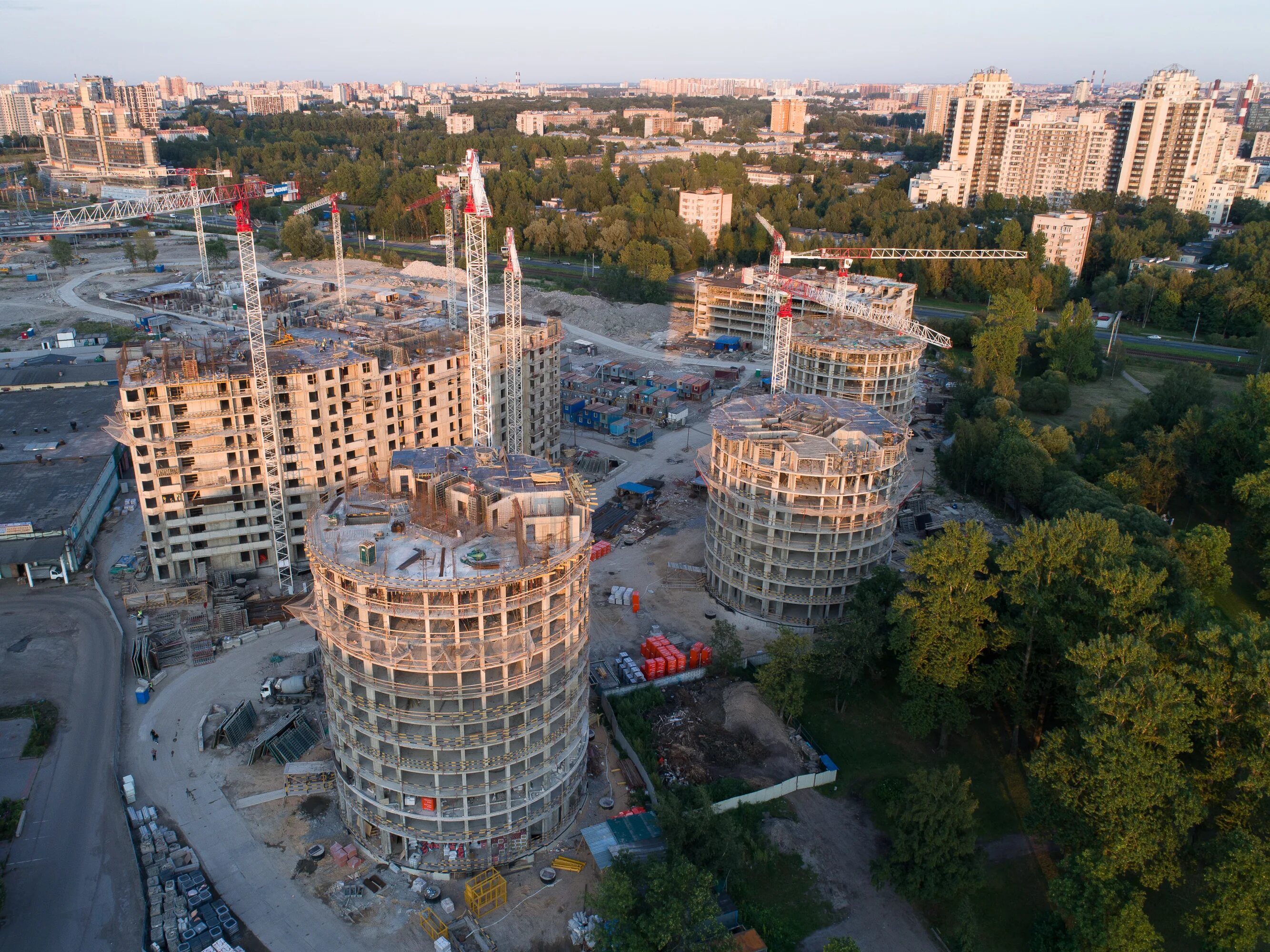 ЖК Приморский квартал. Метро Пионерская ЖК Приморский квартал. Мегалит Приморский квартал. Приморский квартал 2023.