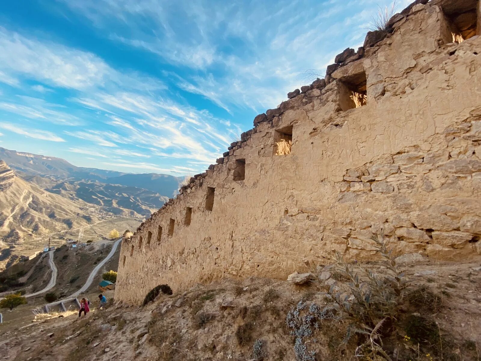 Крепость гуниб дагестан зима. Сулакский каньон в дагестане смотровая площадка. Сулакский каньон гамсутль. Куда ехать в дагестане. Куда ехать в дагестане.