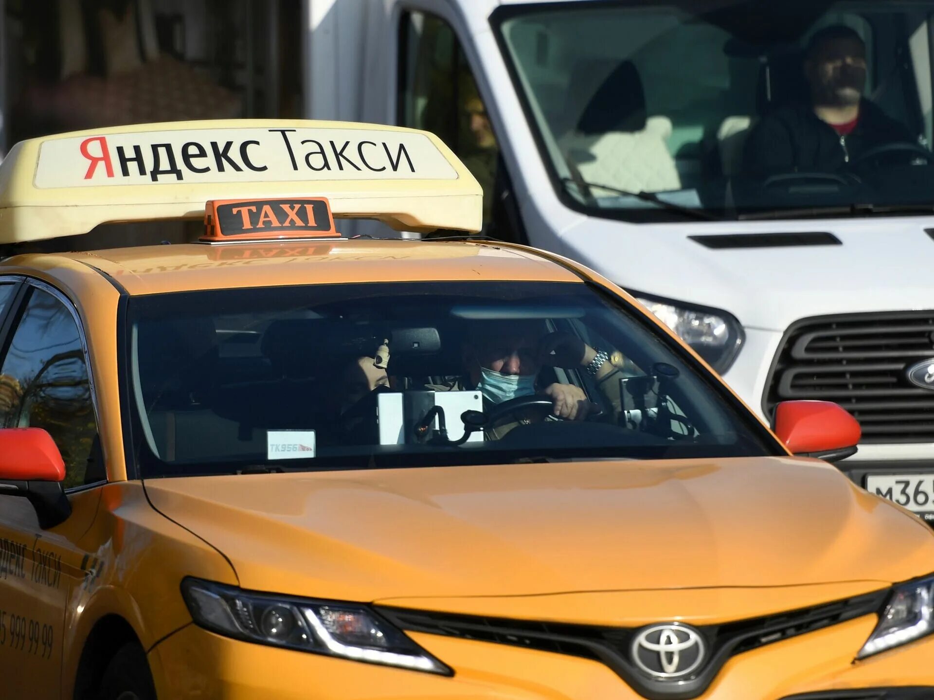 Узбекское такси. Московское такси. Подмосковное такси. Такси в Москве иностранец. Сочинский таксист.