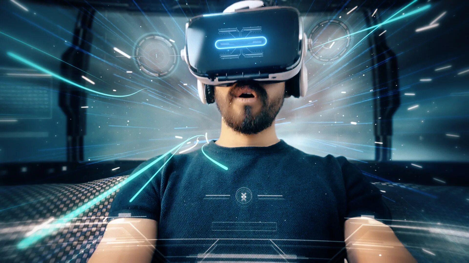 Топ виртуальной реальности. Виртуальная реальность (Virtual reality, VR). Визуальная реальность. Иртуальная реальность. Человек в шлеме виртуальной реальности.