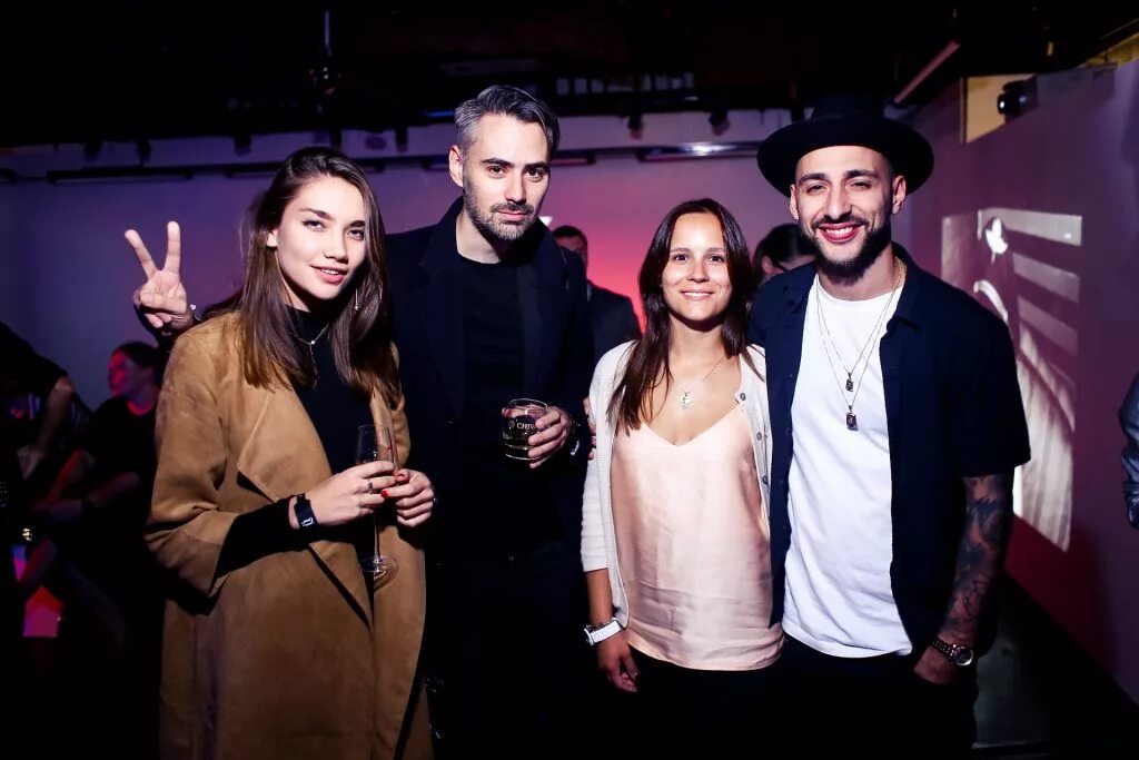 Антон севидов и карина истомина фото Вечеринка Jameson Block Party