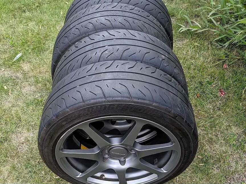 Bridgestone r17 лето. 205/45 R17. Резина 205/45/17. Резина 205 45 r17 лето. 205/45 R17 лето.