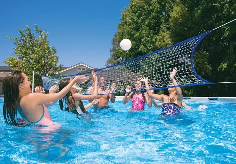 Водный волейбол. Каркасный бассейн Intex Ultra frame XTR 9.75 Х 4.88 Х 1.32 М. Волейбол в бассейне. Волейбольная сетка для бассейна. Сетка в бассейн для волейбола.