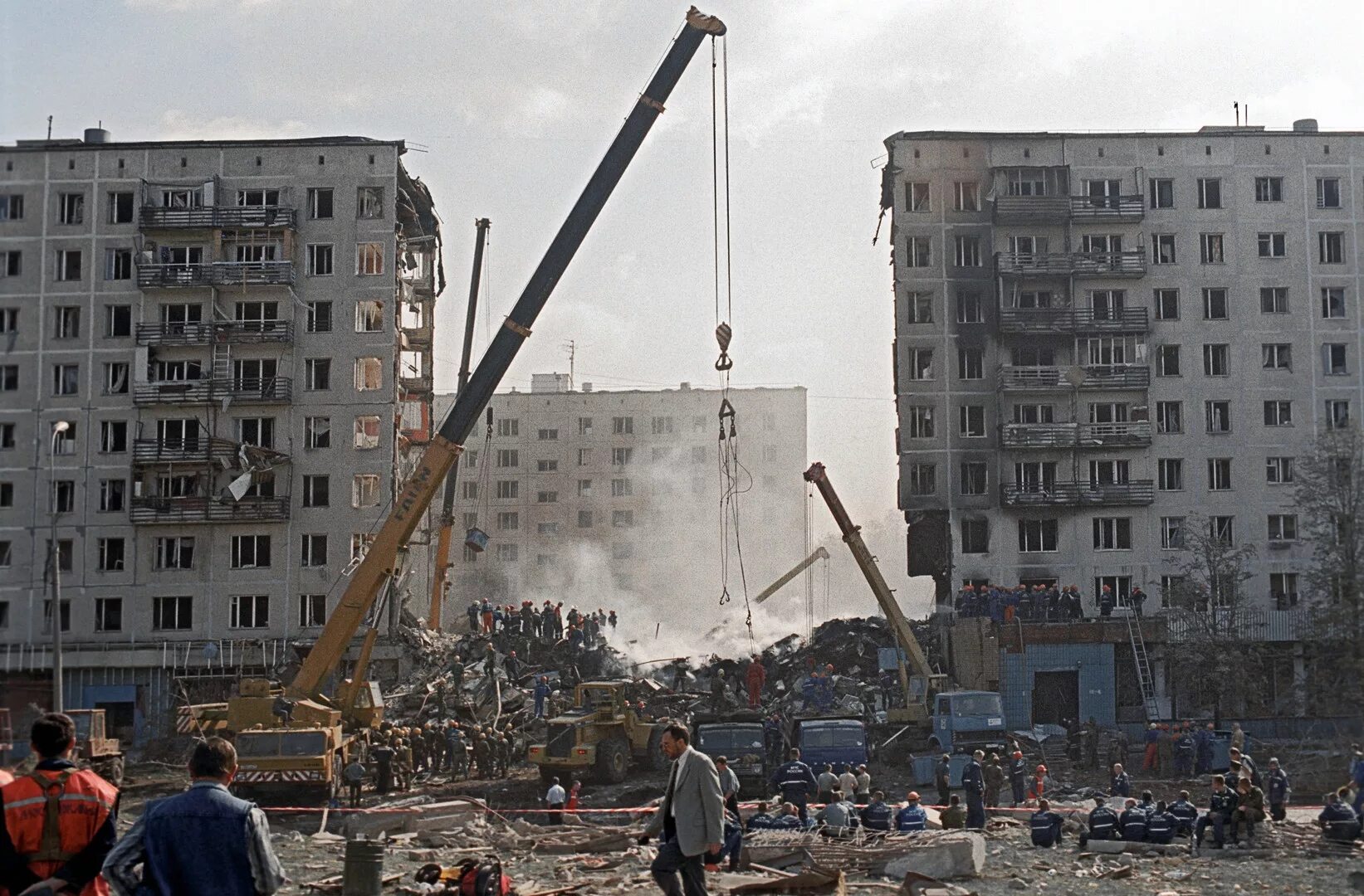 Теракт в москве что известно сейчас. Теракт в Москве 1999 Гурьянова. Теракт на улице Гурьянова 1999. Взрыв дома на Гурьянова 1999.