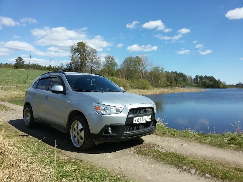 Плюсы mitsubishi. Митсубиси асикс 2011. Митсубиси АСХ. Митсубиси АСХ 2011. Митсубиси АСХ 2011г.в.