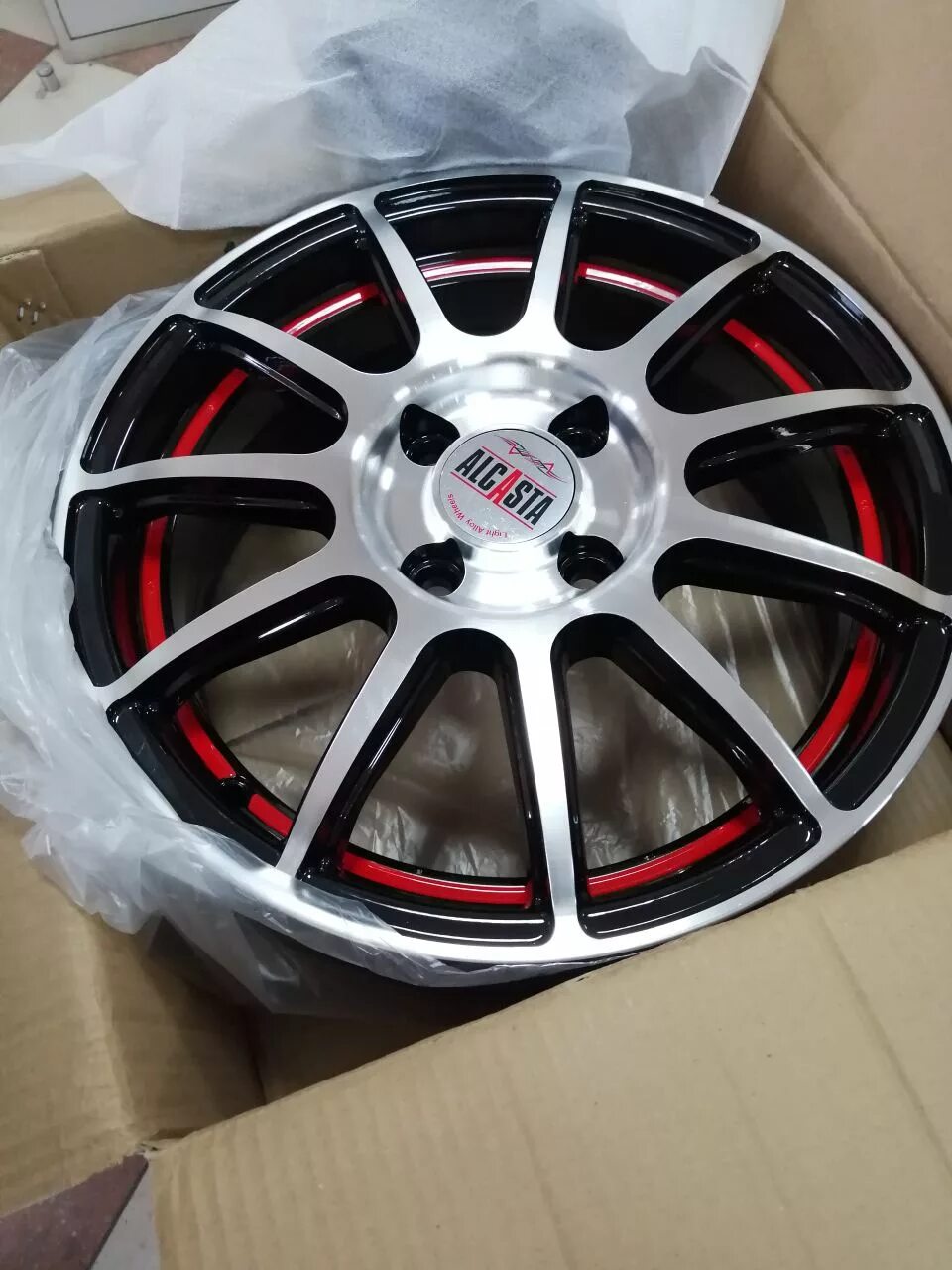 Литые диски 16 радиус 4х100. Alcasta 4/98. диски alcasta r15 4x98. литые диски алкаста 15 на кио риох.