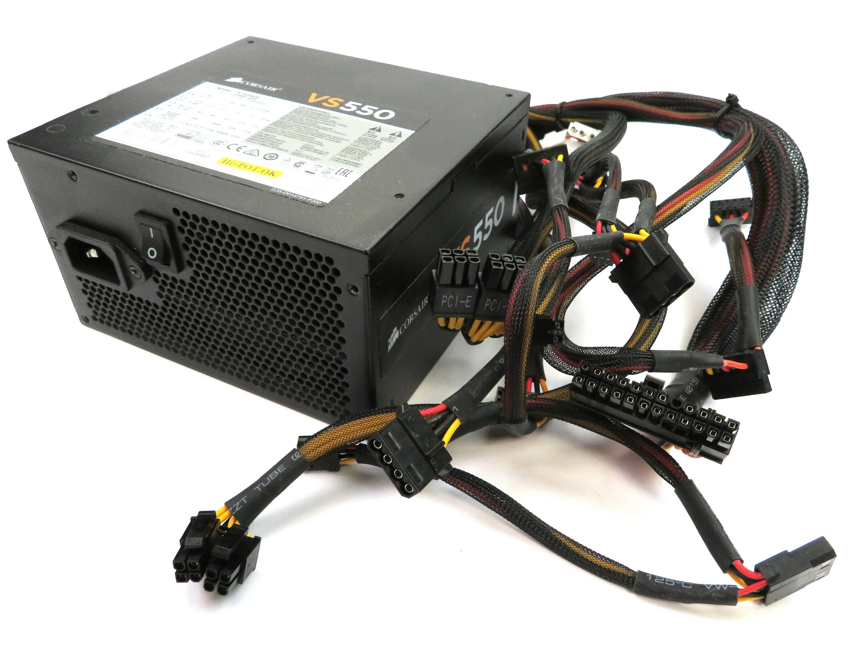 Vs 550. Corsair vs550. corsair vs550 psu. corsair vs 550w. corsair 550.