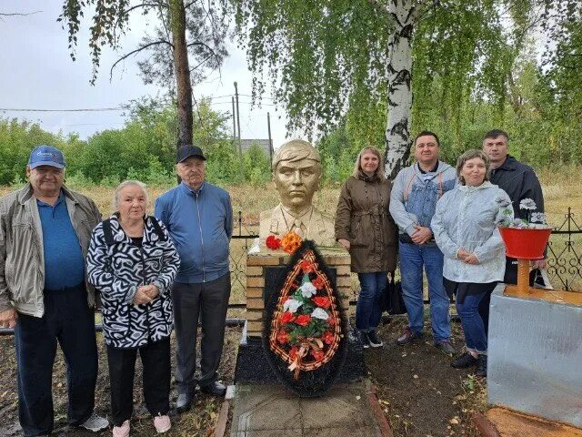 Погода красногорский оренбургская. Асекеевский район Оренбургская область. Красногорский Оренбургская область Асекеевский район. Рязановка Оренбургская область Асекеевский район. Поселок Чкаловский Асекеевский район.