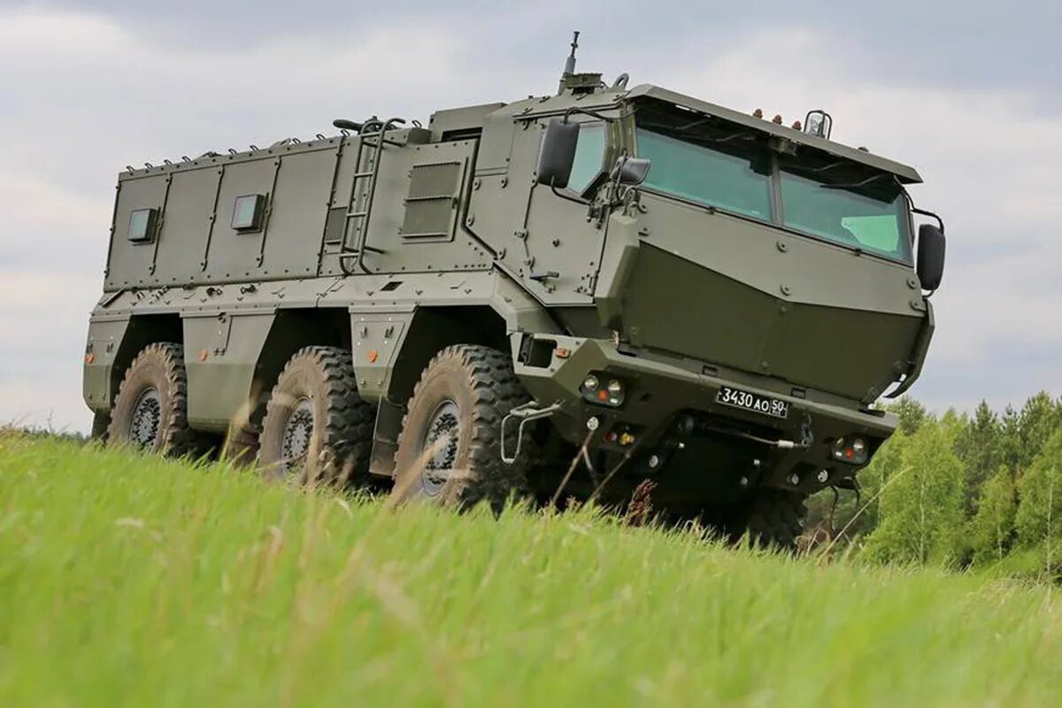Русский ответ США и Британии. Под новый военный КамАЗ положили мину и показали, 