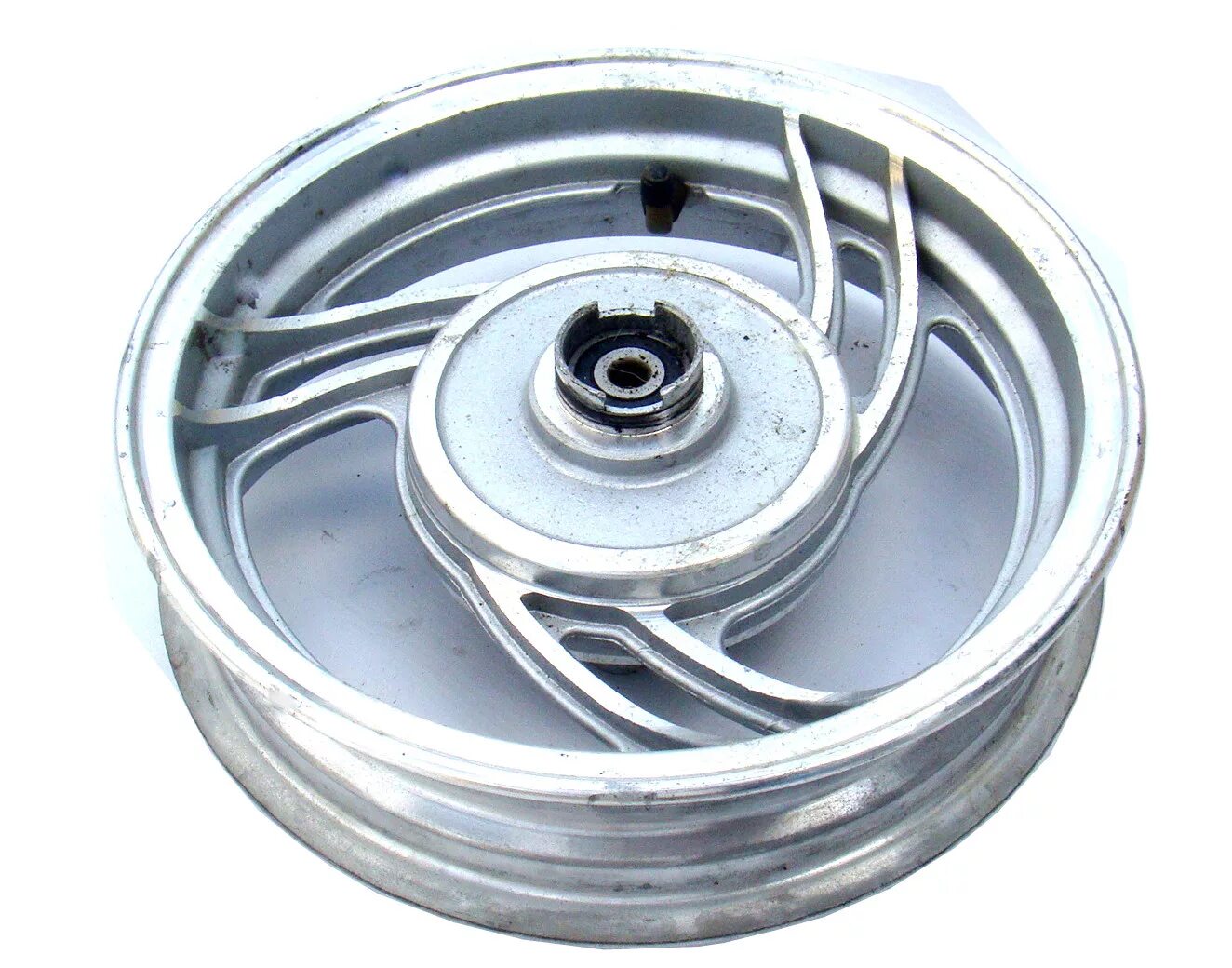 Диск на скутер 10 дюймов. Диск колесный для скутера 10 дюймов. Диски r10 на скутер. Колесо dio 18. Диск скутера 10.