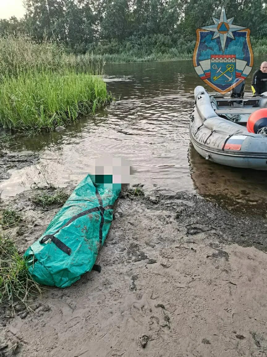 Утонул сегодня. Шлиссельбург новоладожский канал. новоладожский канал утонул.