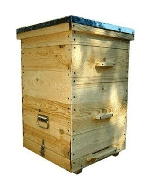 Langstroth hive. Улья beebox. Улей для пчел. Ящики для пчеловодства. Деревянный улей на прозрачном фоне.