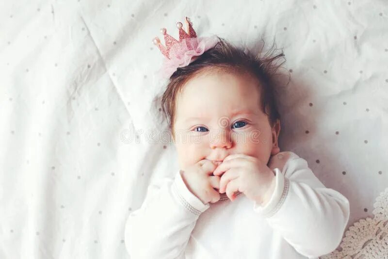I am a baby girl. Baby girl. I am a baby girl. Итс а герл. Латина бейби.