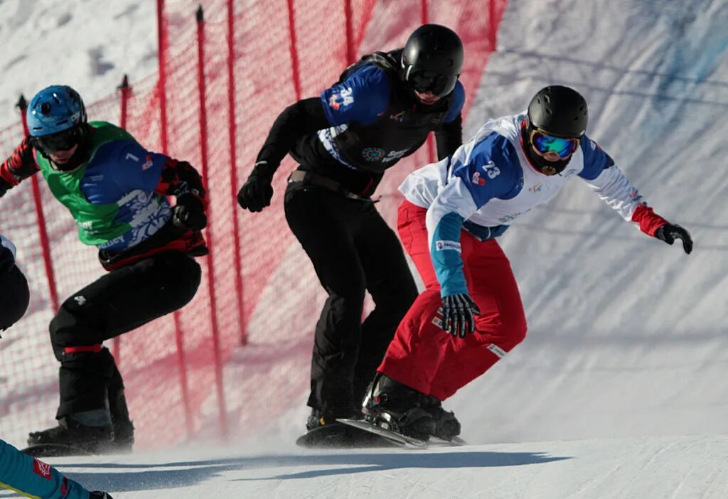 Сноуборд-кросс Чемпионат России Красноярск. Соревнования по фристайлу. Спортивные дисциплины в сноуборде. Сноуборд соревнования Красноярск.