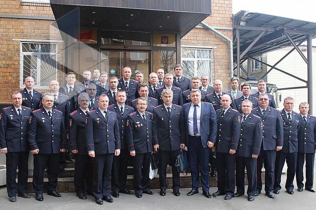 Полк уво внг. Вневедомственная охрана Санкт-Петербург. Командир 2 полка УВО Москва. Ово по Невскому району. Полк милиции 1 УВО при ГУВД.