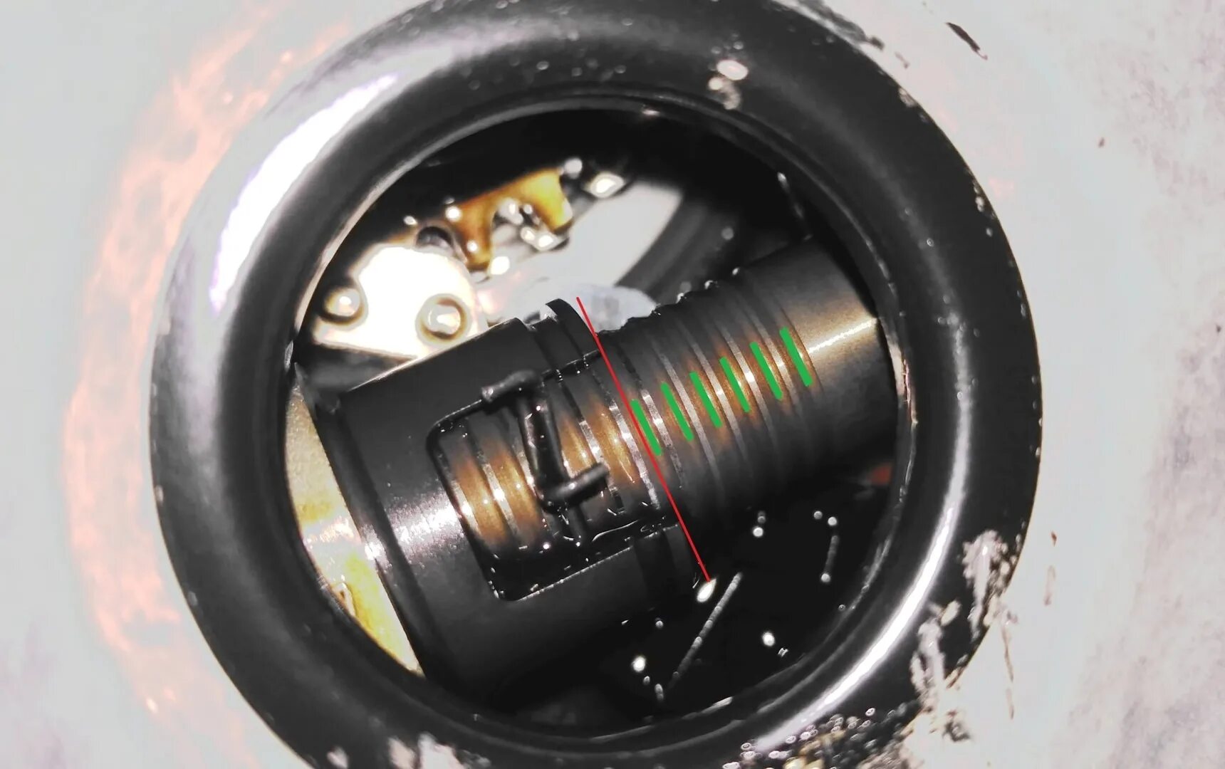 Вытяжка цепи 1. Растянутая цепь 1. Натяжитель цепи октавия а5 1. Смотровое окошко цепи грм 1. 8 cdab.