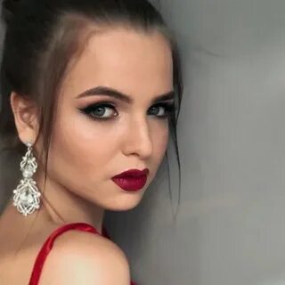 Катя стрелка